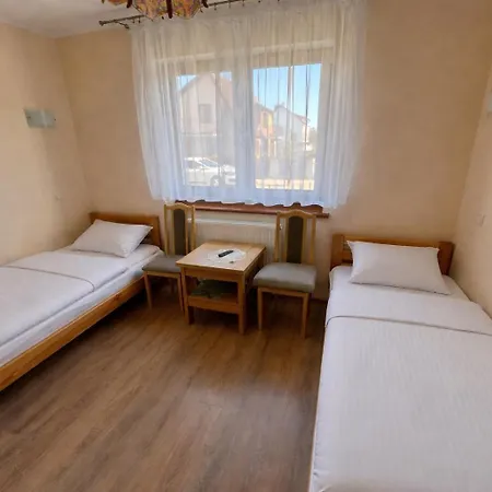 Goscinne „ikar” 3* Устроне-Морске